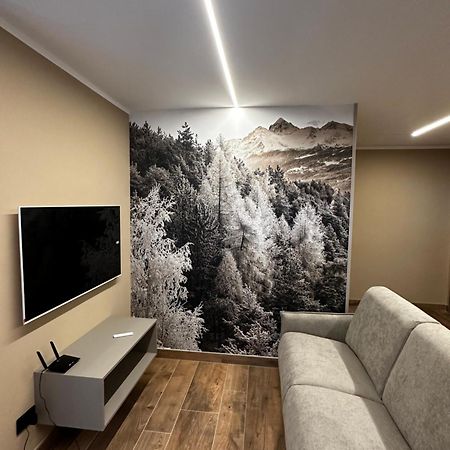 Aosta Center Holidays Apartments Екстериор снимка