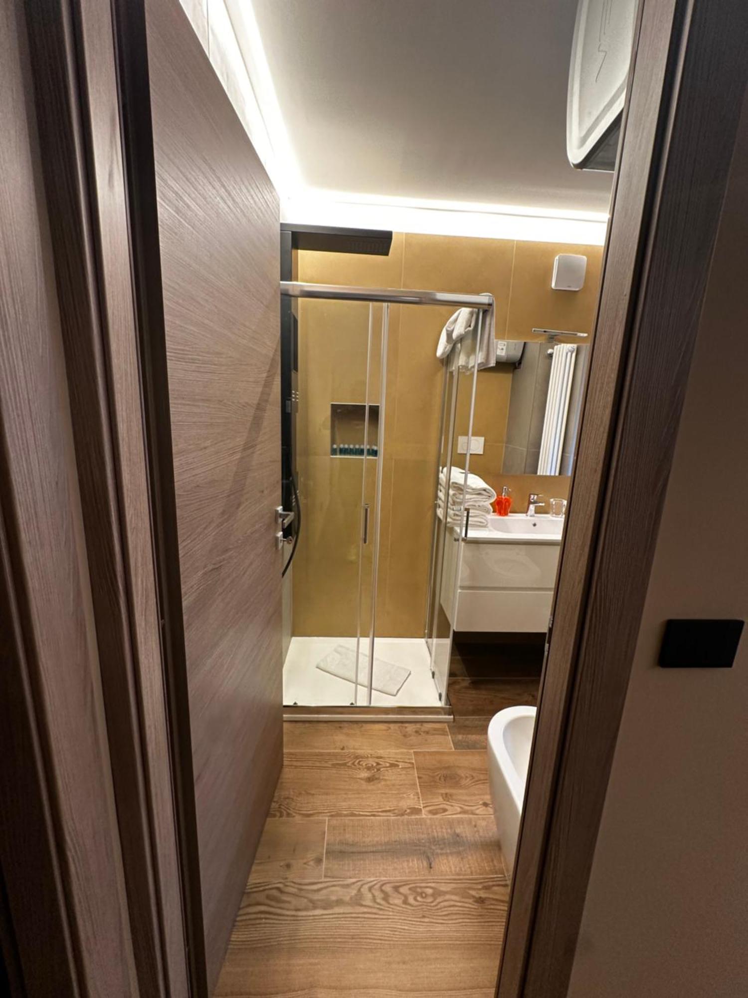 Aosta Center Holidays Apartments Екстериор снимка