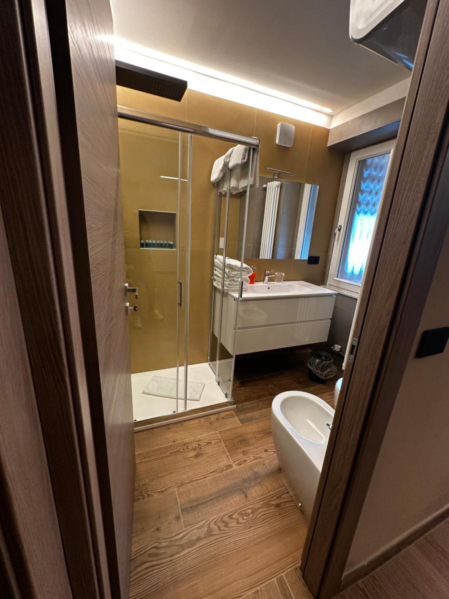 Aosta Center Holidays Apartments Екстериор снимка