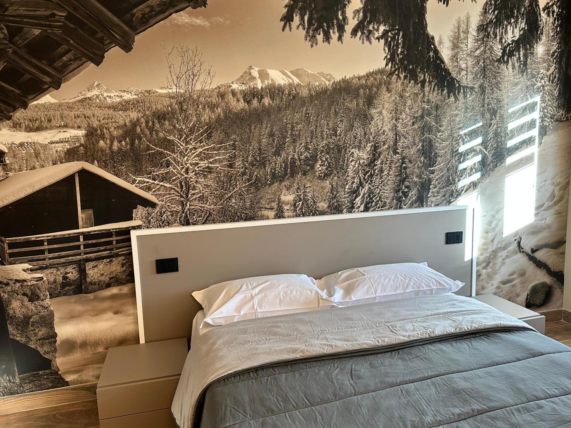 Aosta Center Holidays Apartments Екстериор снимка